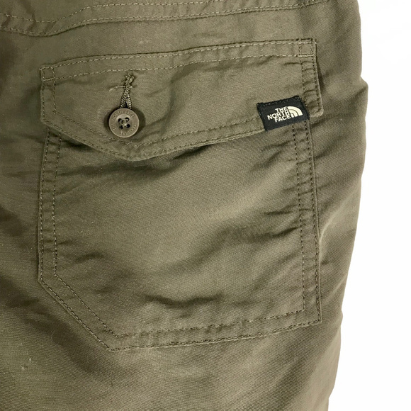NWOT North Face Olive Nylon Hiking Shorts - Picture 5 of 8
